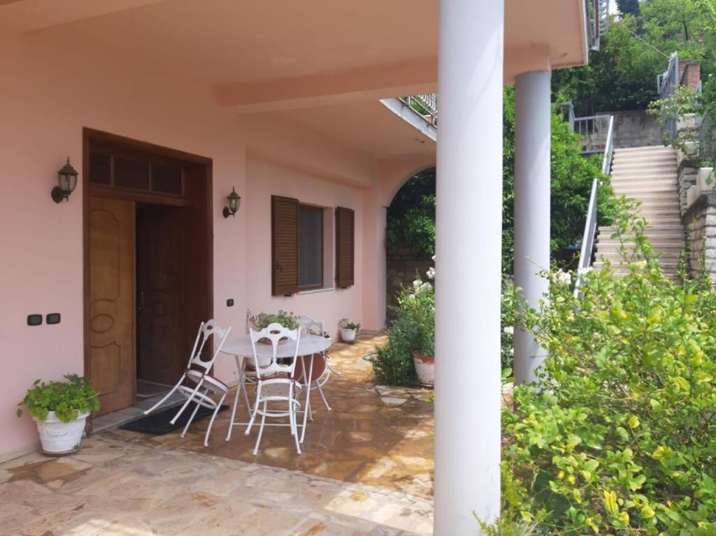 Guesthouse Villa Rosa Берат Экстерьер фото