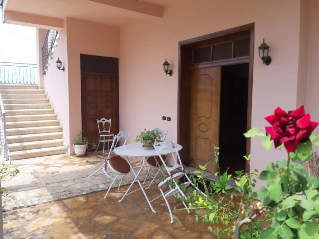 Guesthouse Villa Rosa Берат Экстерьер фото